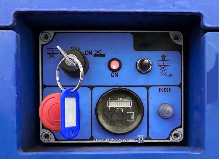 AIRO X12EW нижний пульт