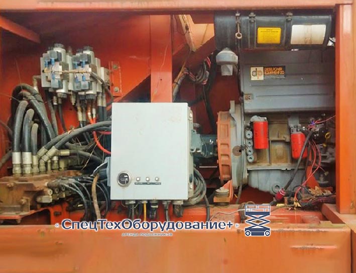 Snorkel TBA80R отсек с двигателем